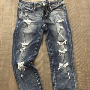 AEO Super Stretch Jeggings Crop Jeans Destroyed